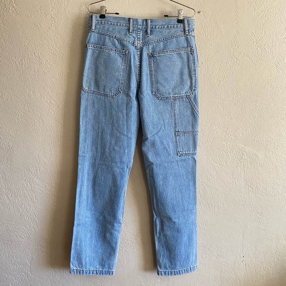 Madewell The '90s Straight Jean in Hazelfern Wash: Shadow-Panel Edition - Picture 7 of 10
